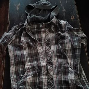 Ugly wrinkled flannel with good.